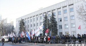Заседание Киевсовета пикетировали, но не штурмовали