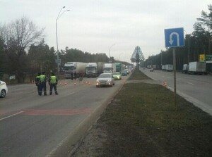 b099a56-brovars-ke-shose,,-na-blokpostu-puskajut--po-odnij-smuzi-.jpg.pagespeed.ce.BmwmyJvNtt